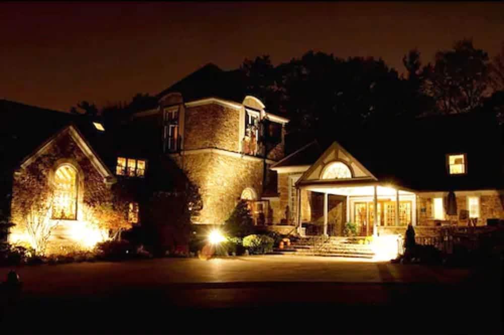 The Glenerin Inn Мисисага Екстериор снимка