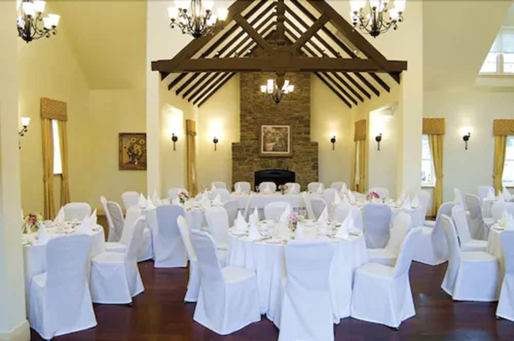 The Glenerin Inn Мисисага Екстериор снимка